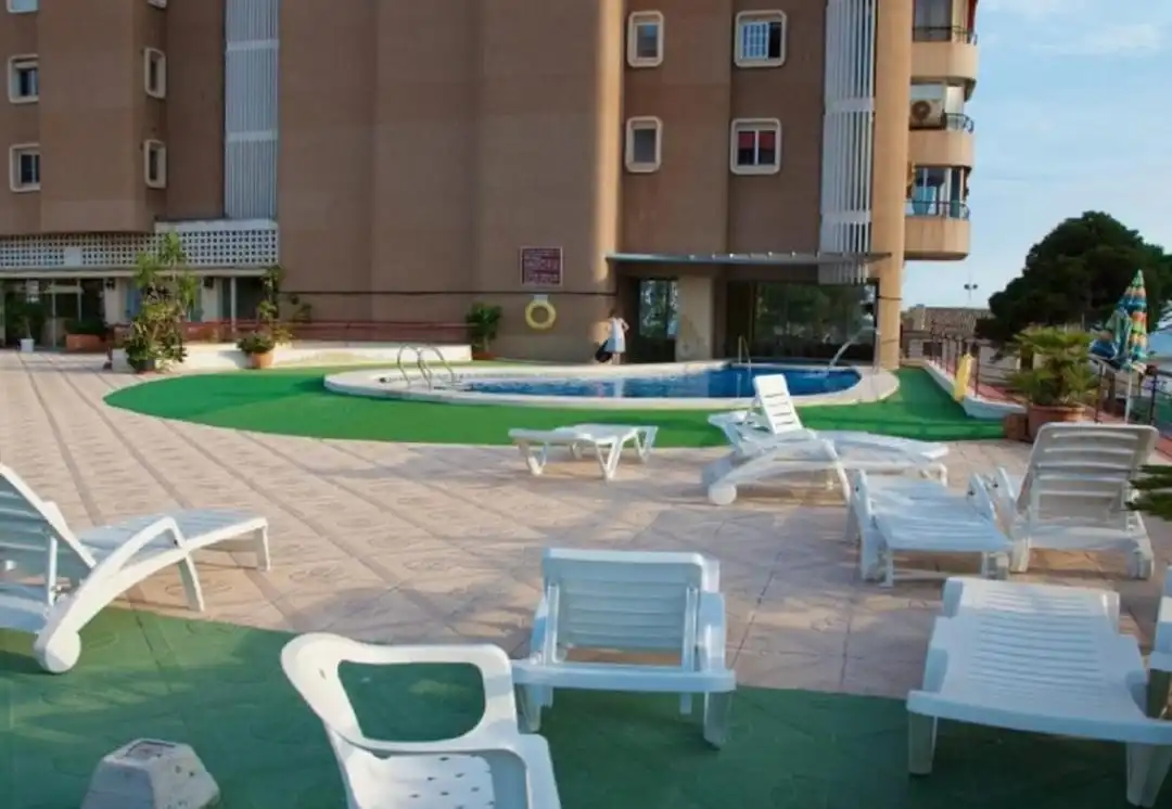 Swimming pool of Flat for rent in Benidorm  with Furnished