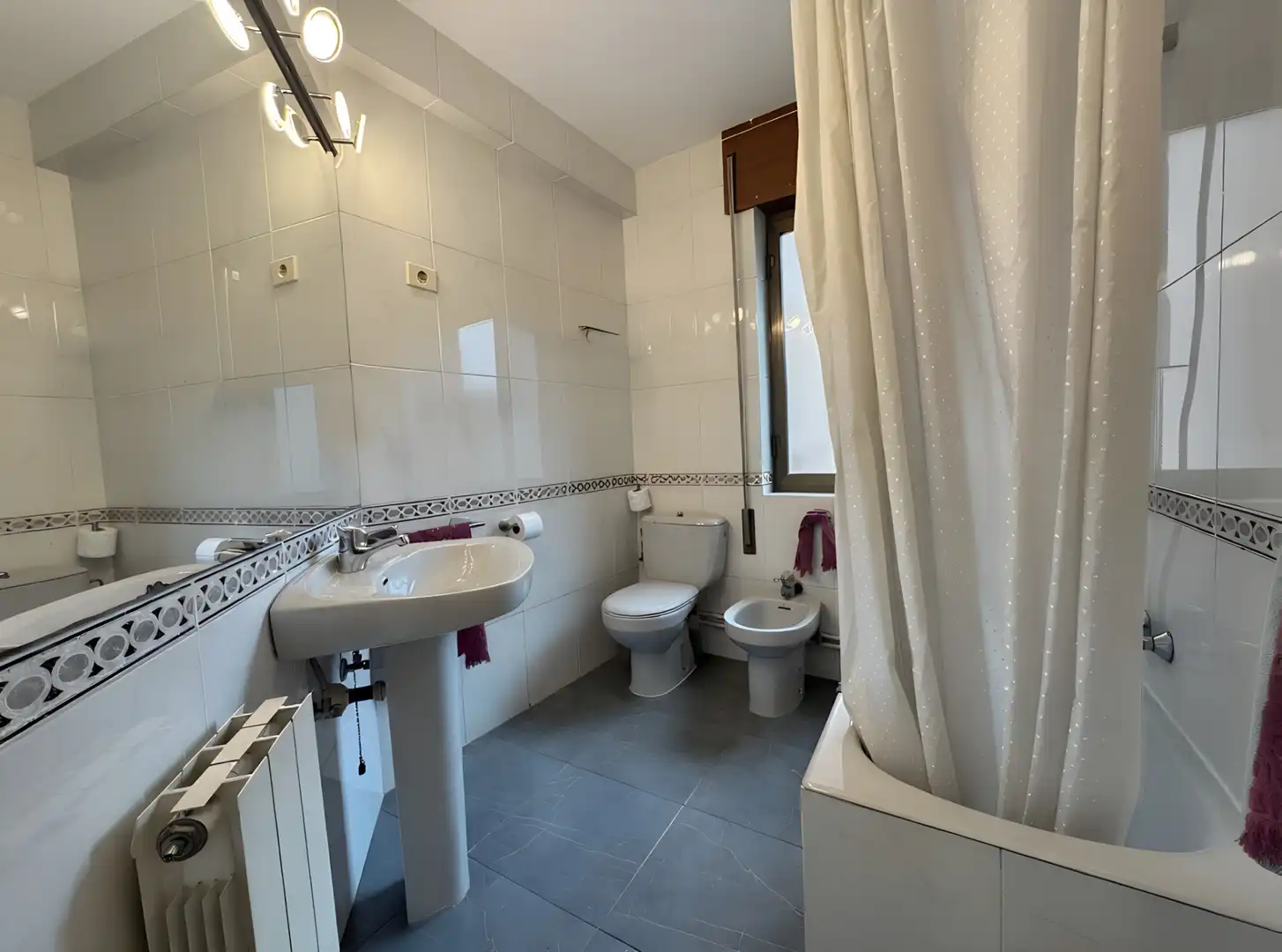 Piso en venta en Avenida Basagoiti, Centro - Puerto Viejo