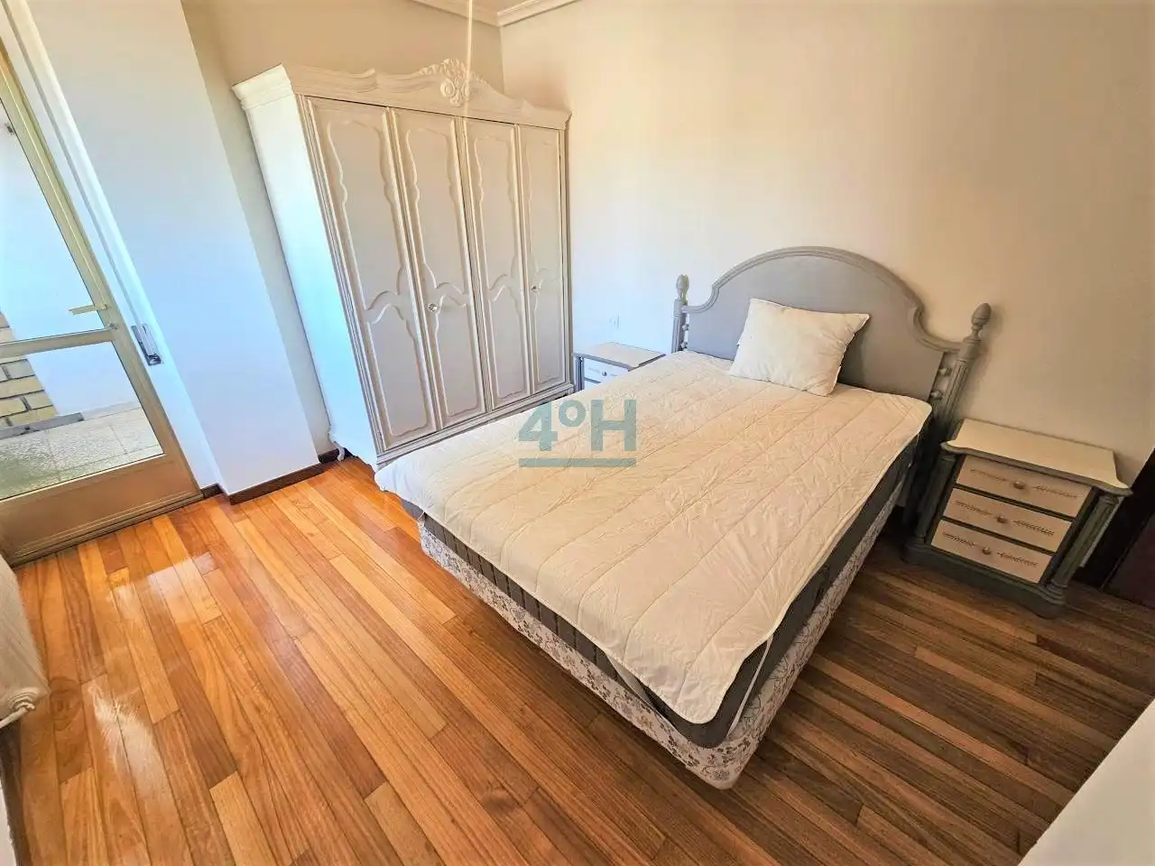 Bedroom of Study for rent in Ourense Capital   with Heating, Storage room and Furnished