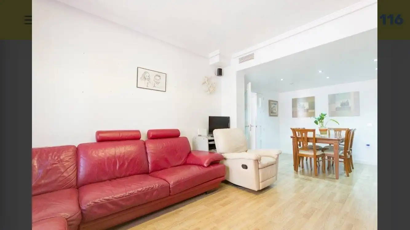Flat with terrace for sale in San Luis