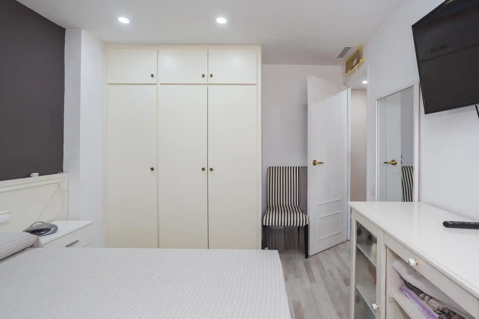 Habitación de Piso en venta en Gandia con Aire acondicionado, Amueblado y Balcón