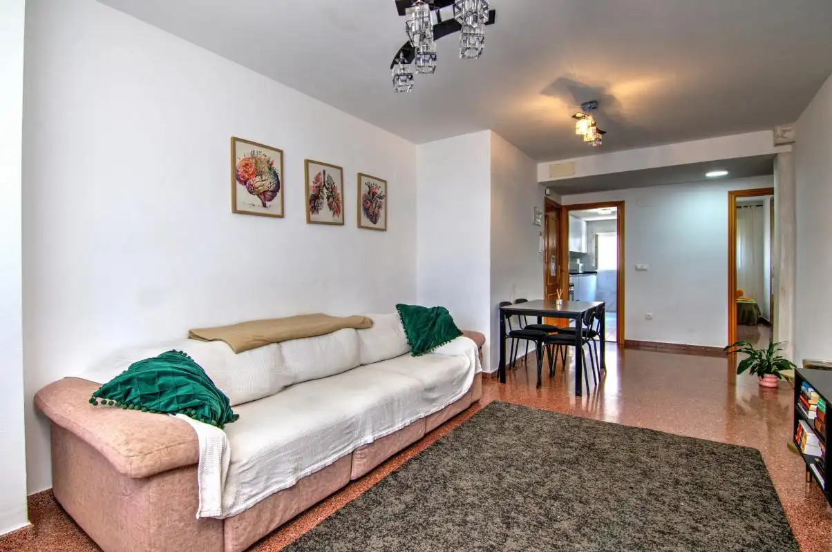Sala de estar de Piso en venta en Onil con Calefacción, Terraza y Trastero
