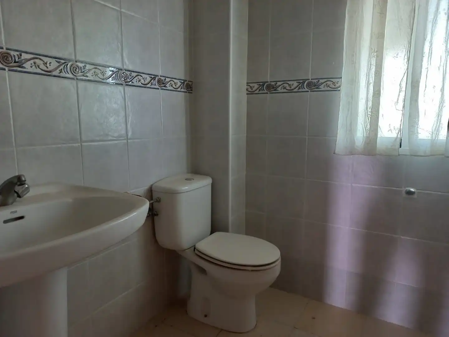 Baño de Piso en venta en Pedro Muñoz con Terraza