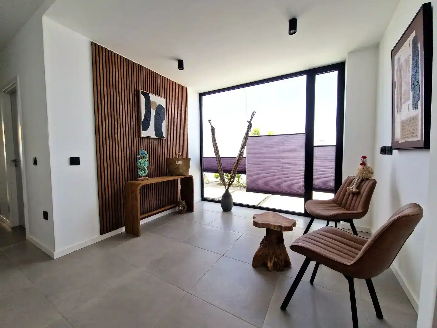 Terrasse von Wohnung zum Verkauf in La Oliva mit Klimaanlage, Privatgarten und Schwimmbad