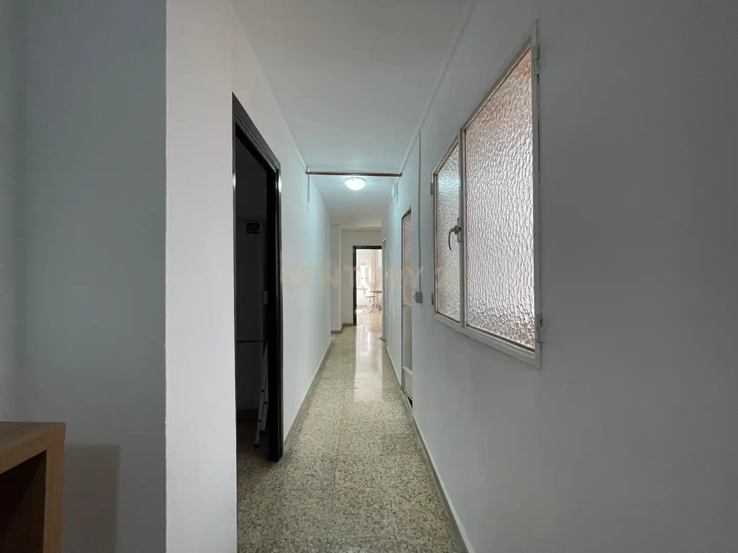 Piso de alquiler en Granada con Lavadora, Microondas y TV