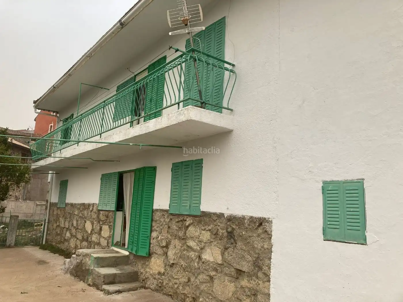 House with garden for sale in Calle Jose Antonio 160, imagen 3