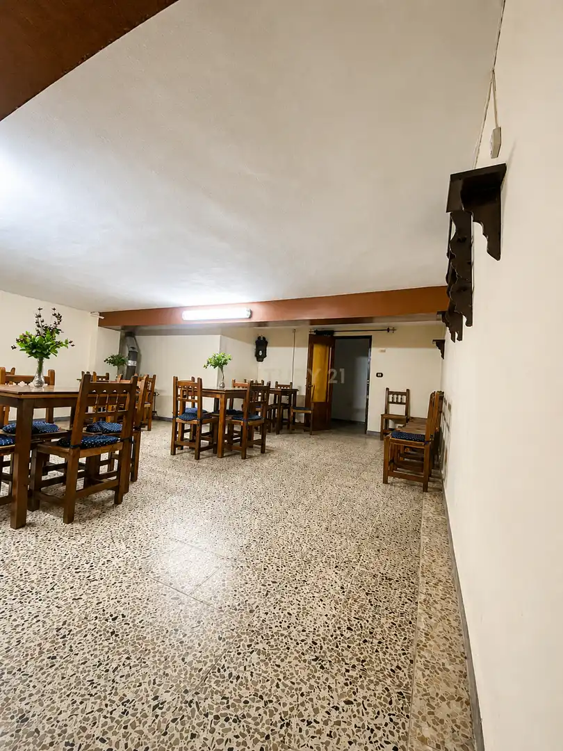 Edificio en venta en Valencia de Alcántara