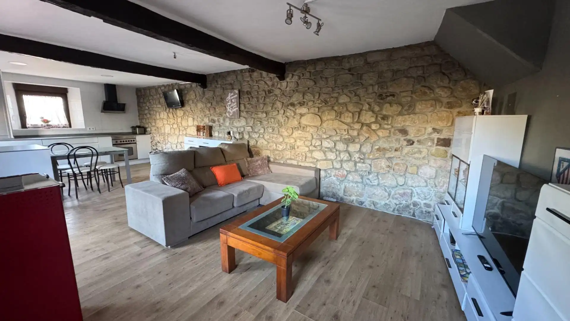 Casa bifamiliare in vendita a Calle BOLMIR-MAYOR 13