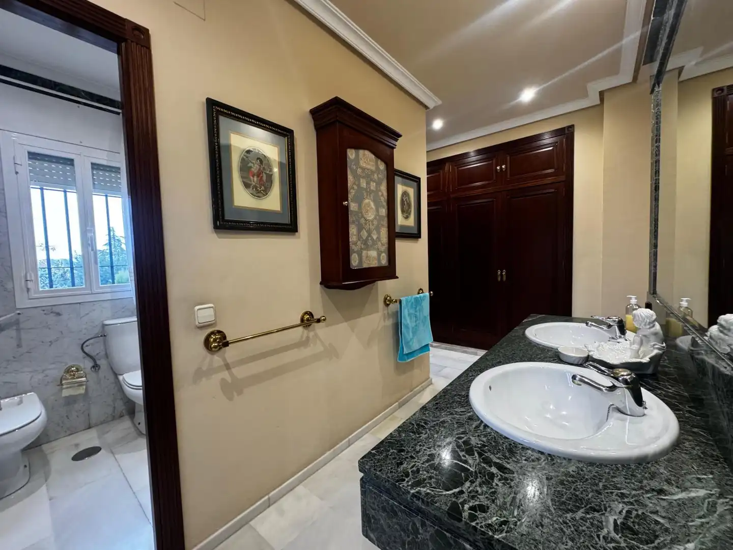 Bathroom of Houses for sale in Córdoba  with Air Conditioner, Private garden and Terrace