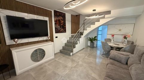 Foto 2 de Casa adosada en venta en Santa Isabel, Jaén Capital