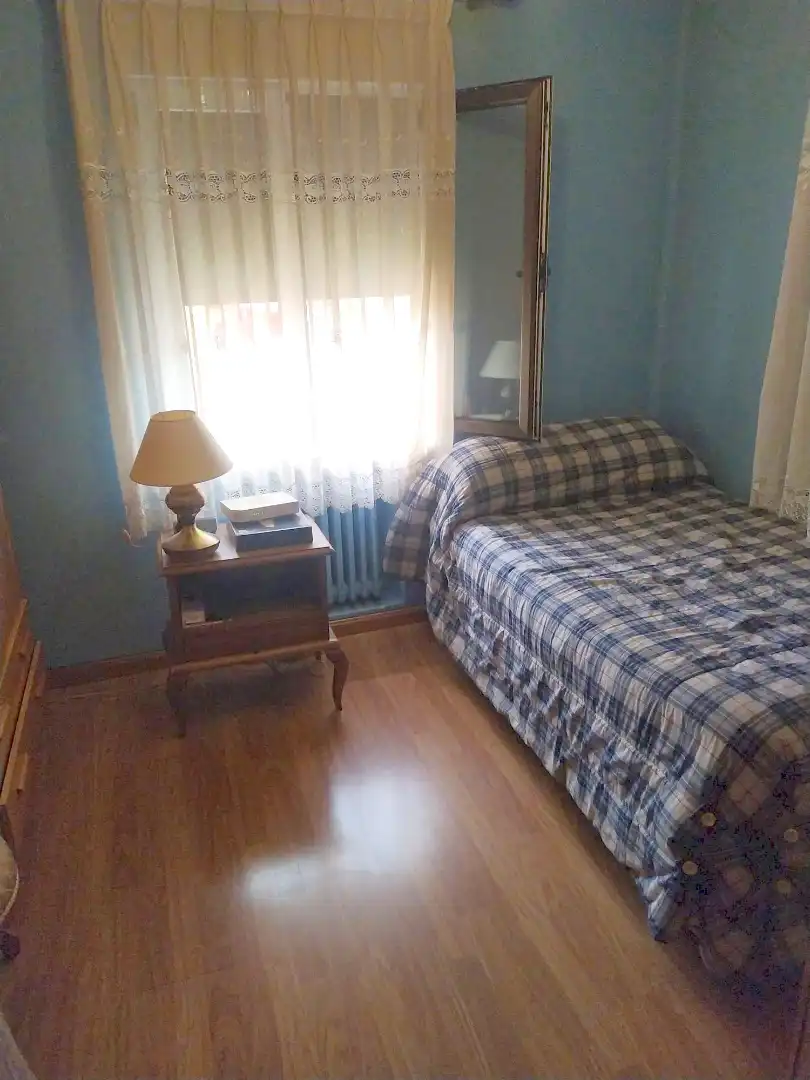 Dormitori de Pis en venda en Mieres (Asturias) amb Calefacció, Jardí privat i Parquet