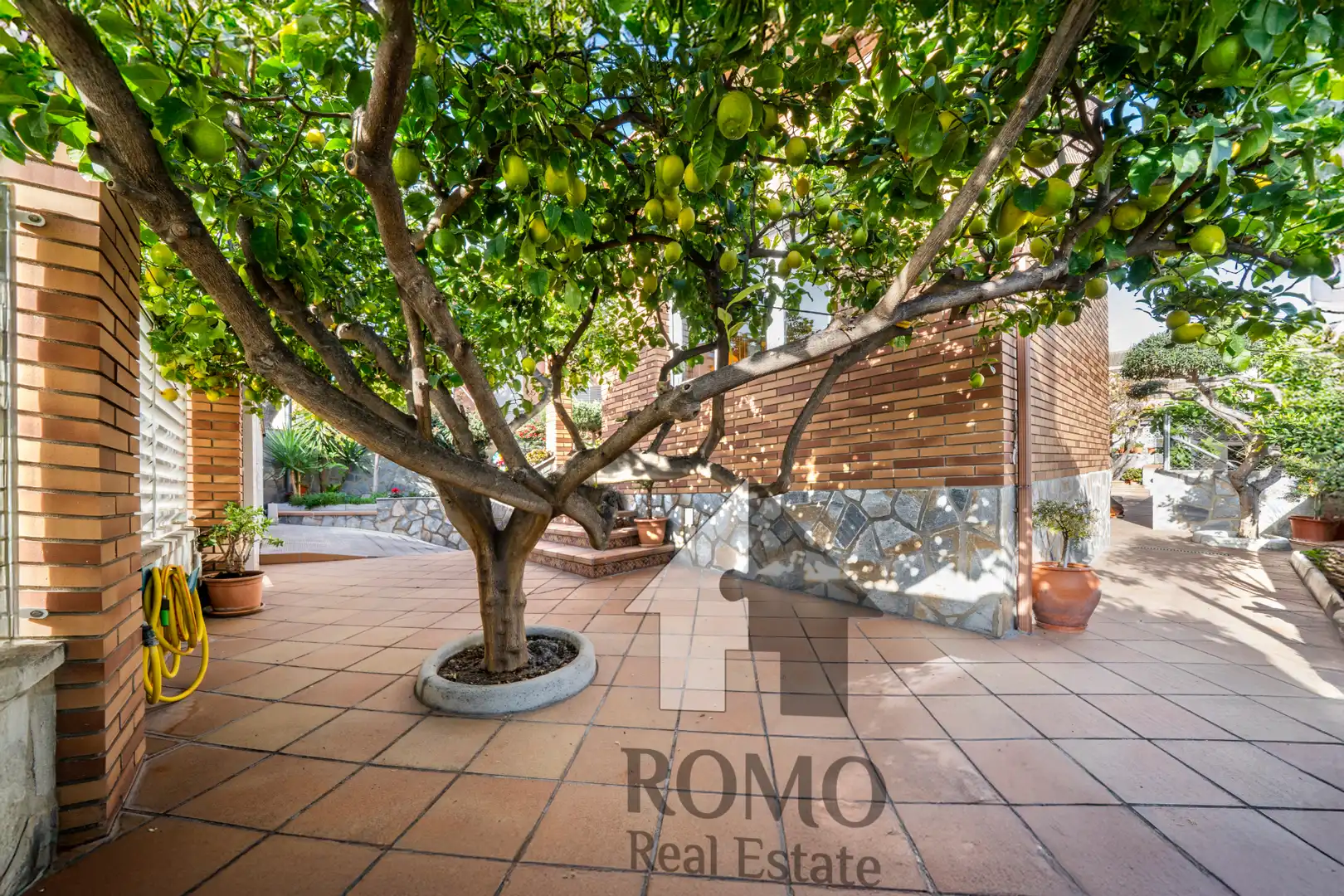 Jardín de Casa o chalet en venta en Santa Perpètua de Mogoda con Aire acondicionado, Calefacción y Terraza