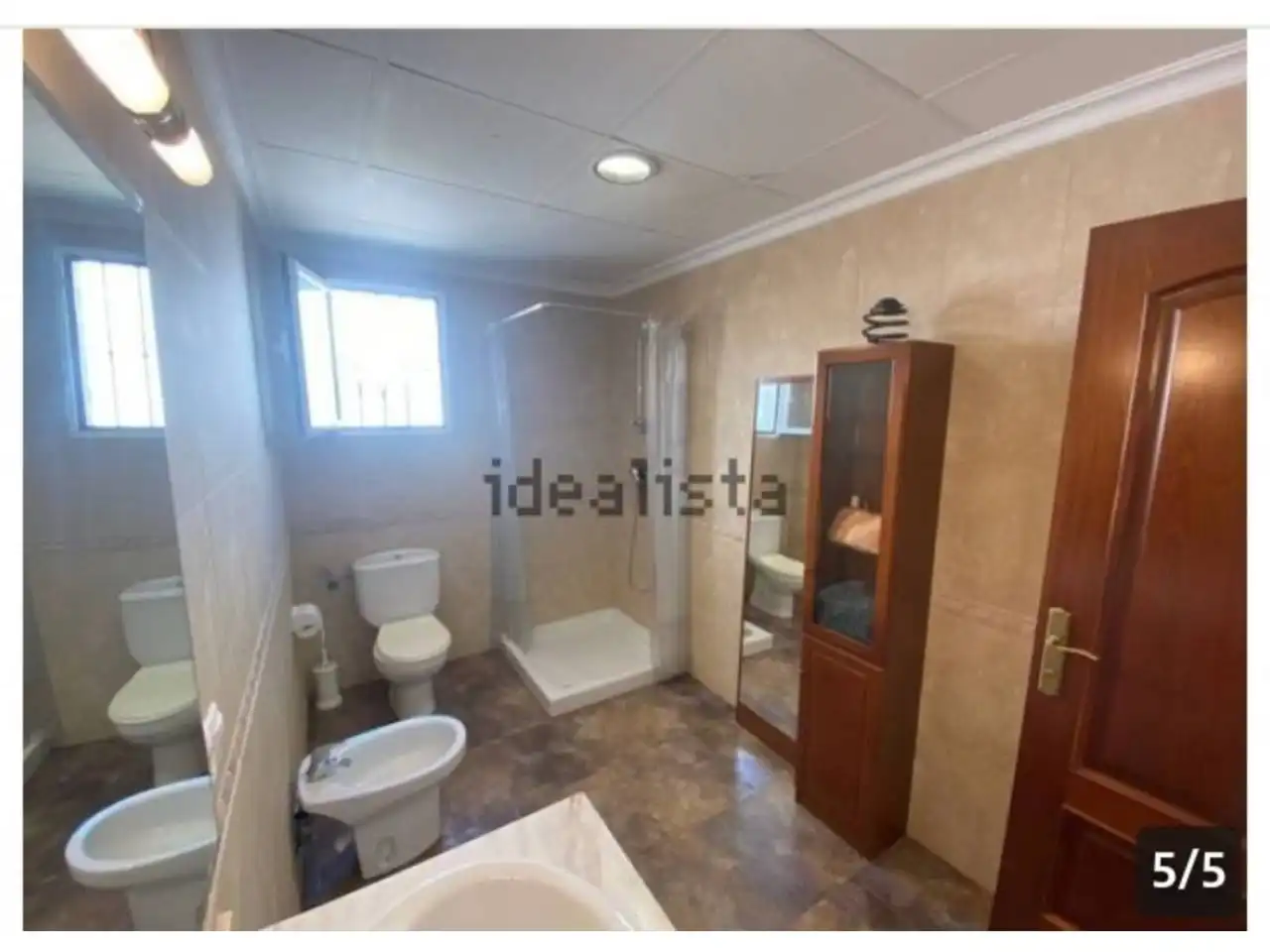 Baño de Piso en venta en Espejo con Terraza, Amueblado y Balcón