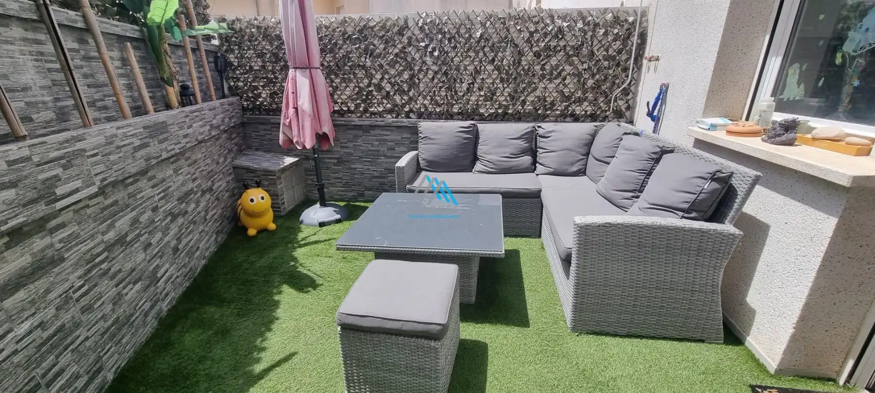 Terrasse von Einfamilien-Reihenhaus zur Miete in Sant Feliu de Guíxols mit Klimaanlage, Heizung und Parkett