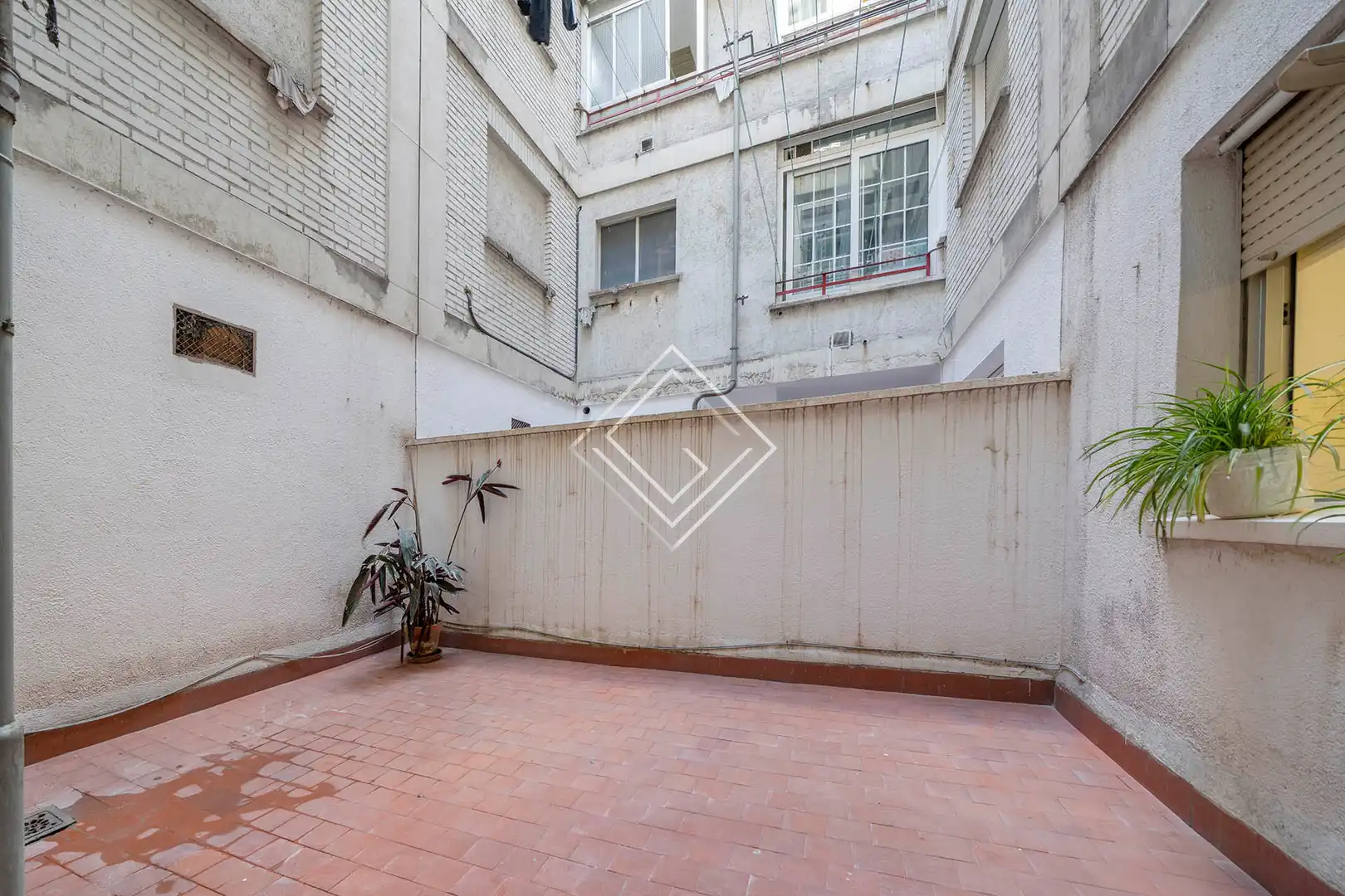 Terrassa de Pis en venda en Madrid amb Jardí privat, Terrassa i Piscina comunitària