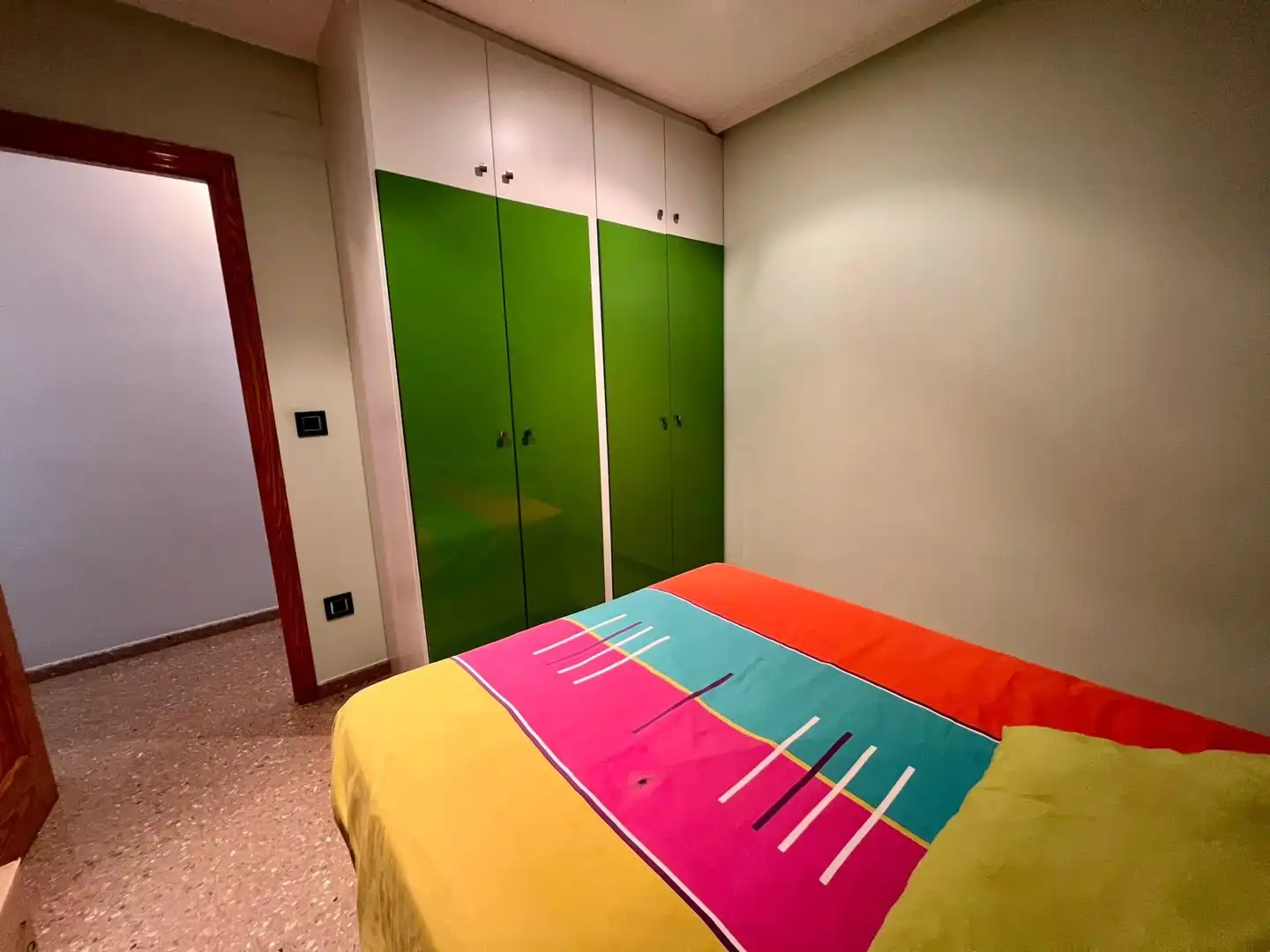 Habitación de Ático de alquiler en Elche / Elx con Aire acondicionado, Calefacción y Terraza
