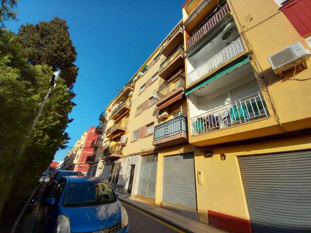 Piso en Venta en Velarde en Linarejos