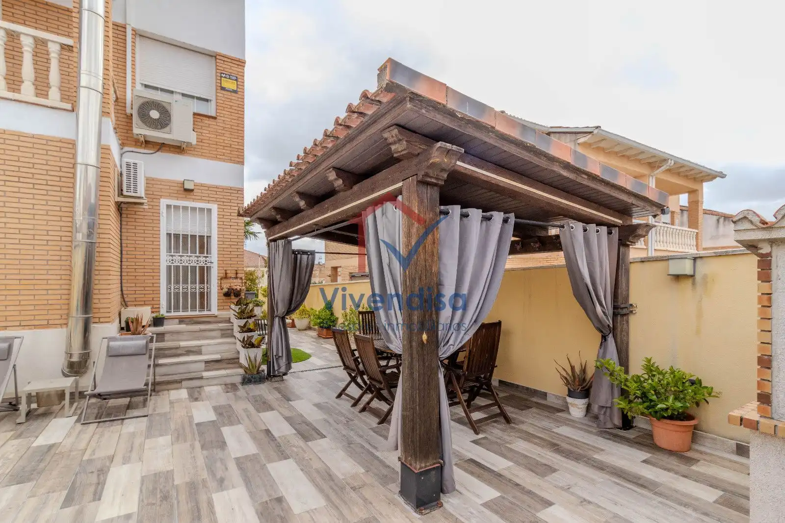 Terraza de Casa adosada en venta en Cabanillas del Campo con Terraza y Piscina