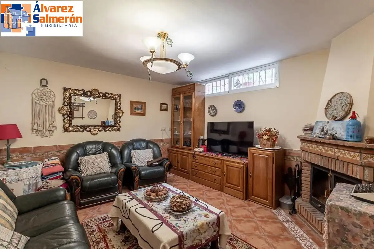 Living room of Houses for sale in Huétor Vega  with Air Conditioner, Heating and Terrace