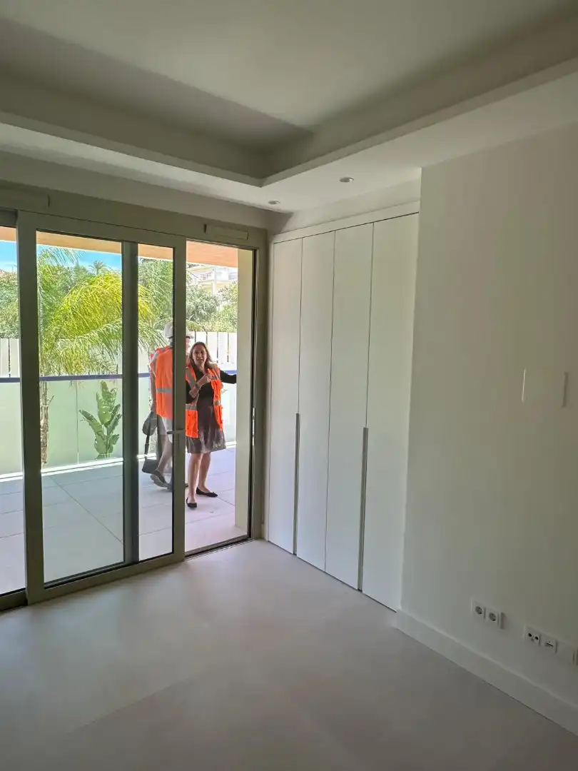 Bedroom of Flat for sale in Marbella  with Air Conditioner, Terrace and Internet