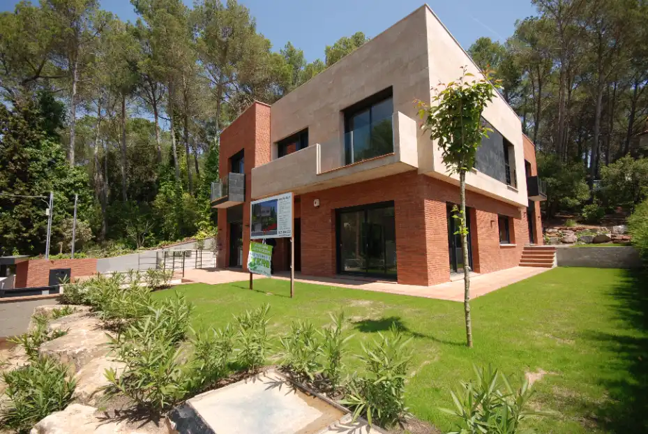 Villa mit Garten zum Verkauf in Carrer de Josep Pla