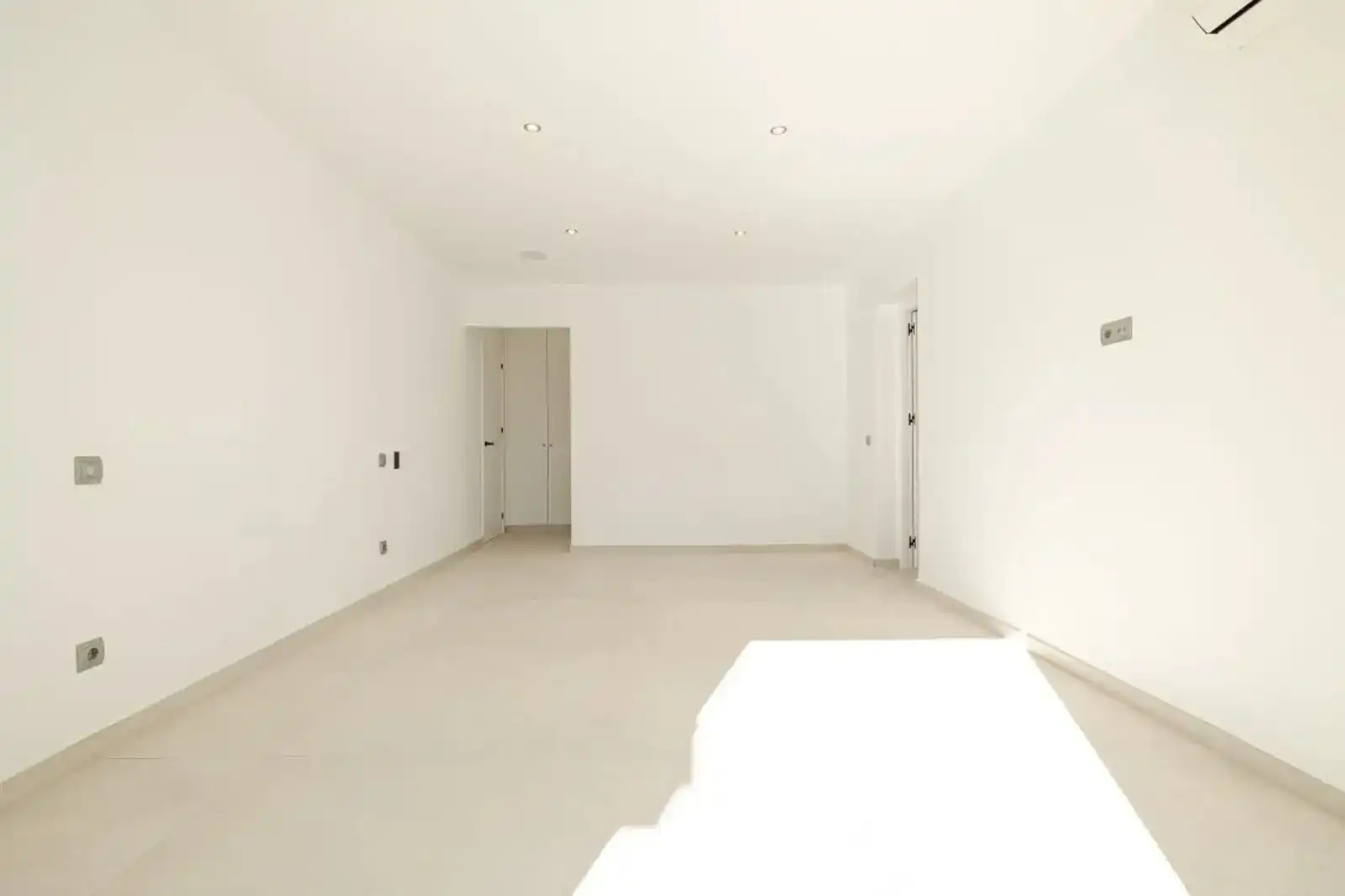 Chalet con piscina en venta en Avenida de las Golondrinas, imagen 23