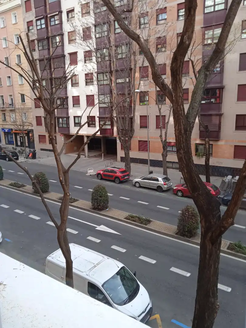Parkplatz von Wohnung zur Miete in Madrid mit Klimaanlage, Heizung und Parkett