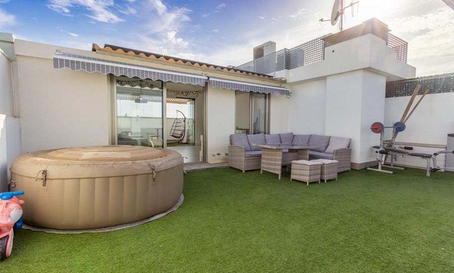 Foto 1 de Àtic en venda a Ciutat Universitària, Alicante