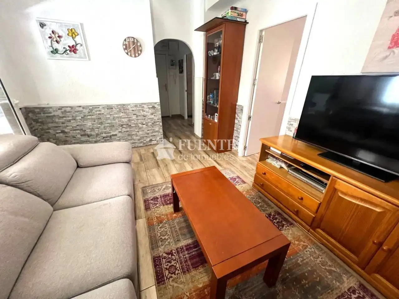 Living room of Flat for sale in Alicante / Alacant  with Furnished