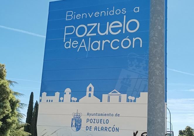 Exterior view of Flat for sale in Pozuelo de Alarcón  with Terrace and Community pool