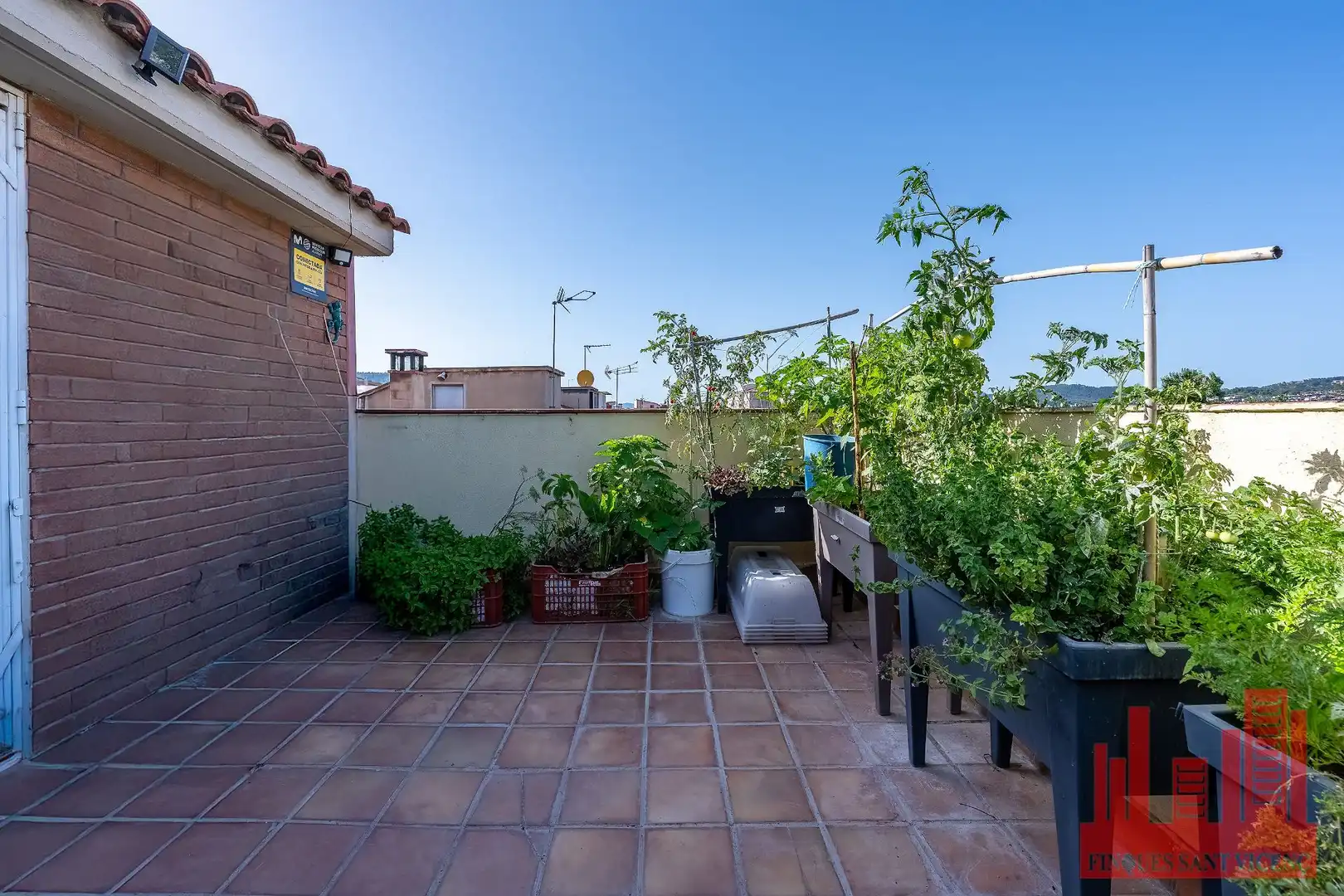 Terrassa de Pis en venda en Sant Vicenç Dels Horts amb Aire condicionat, Calefacció i Terrassa