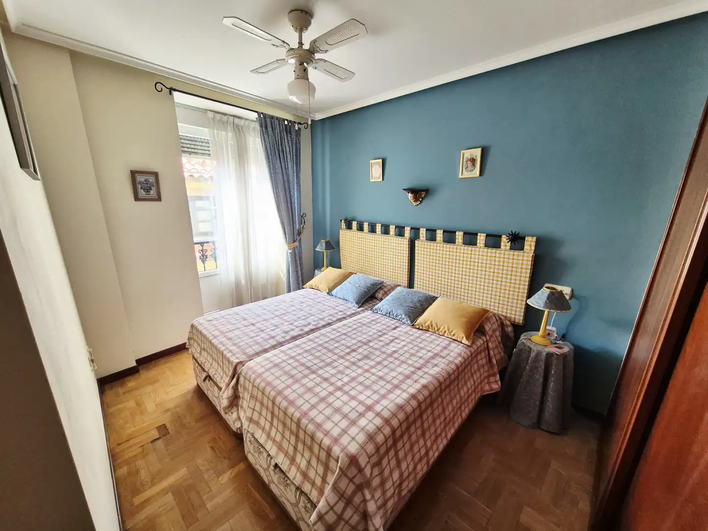Bedroom of Flat for sale in Avilés  with Heating, Parquet flooring and Storage room