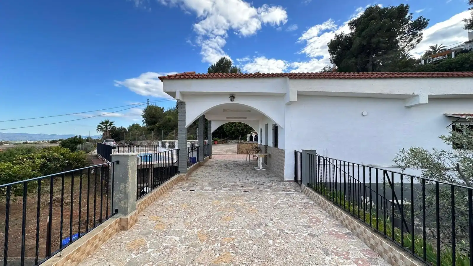 Casa amb piscina en venda a Carlet