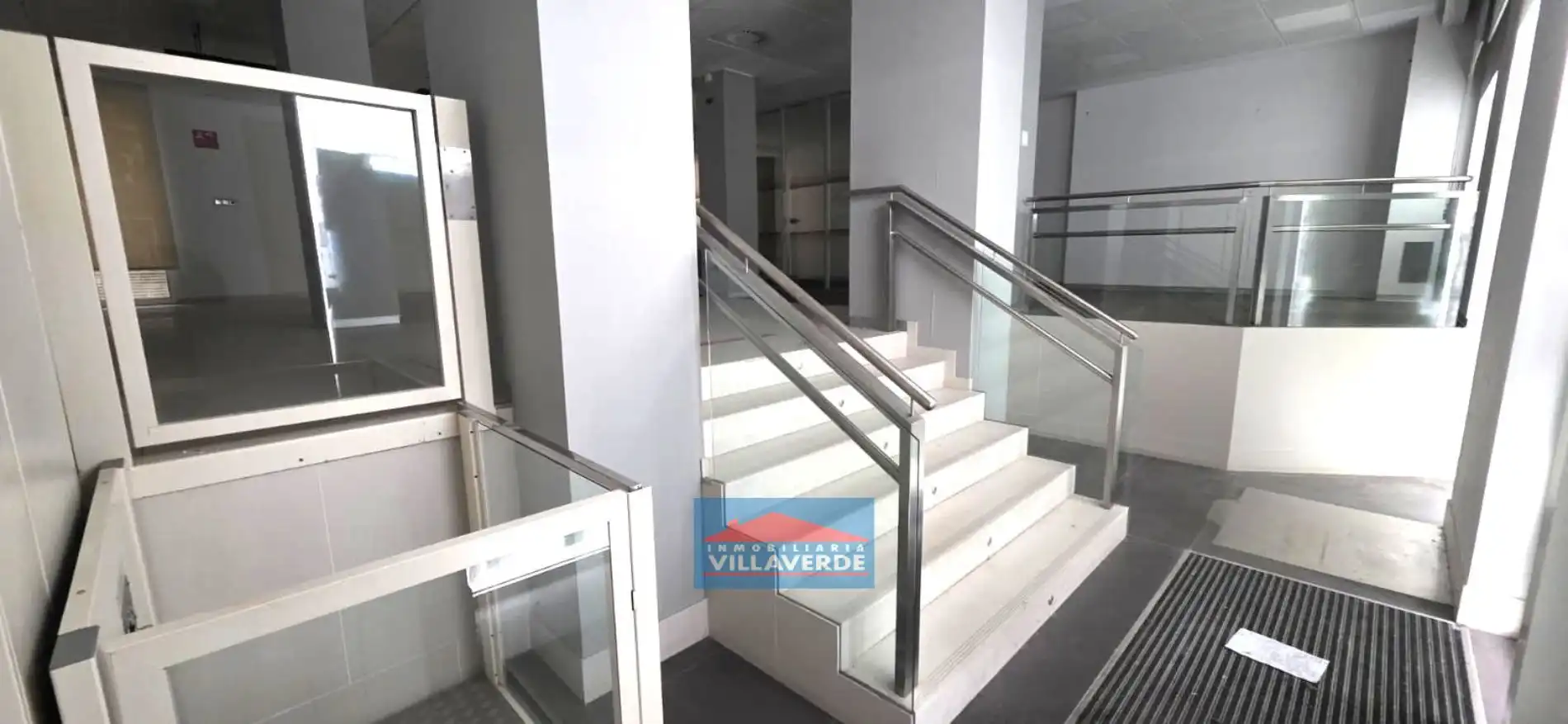 Business premises for sale in Cangas pueblo, imagen 27