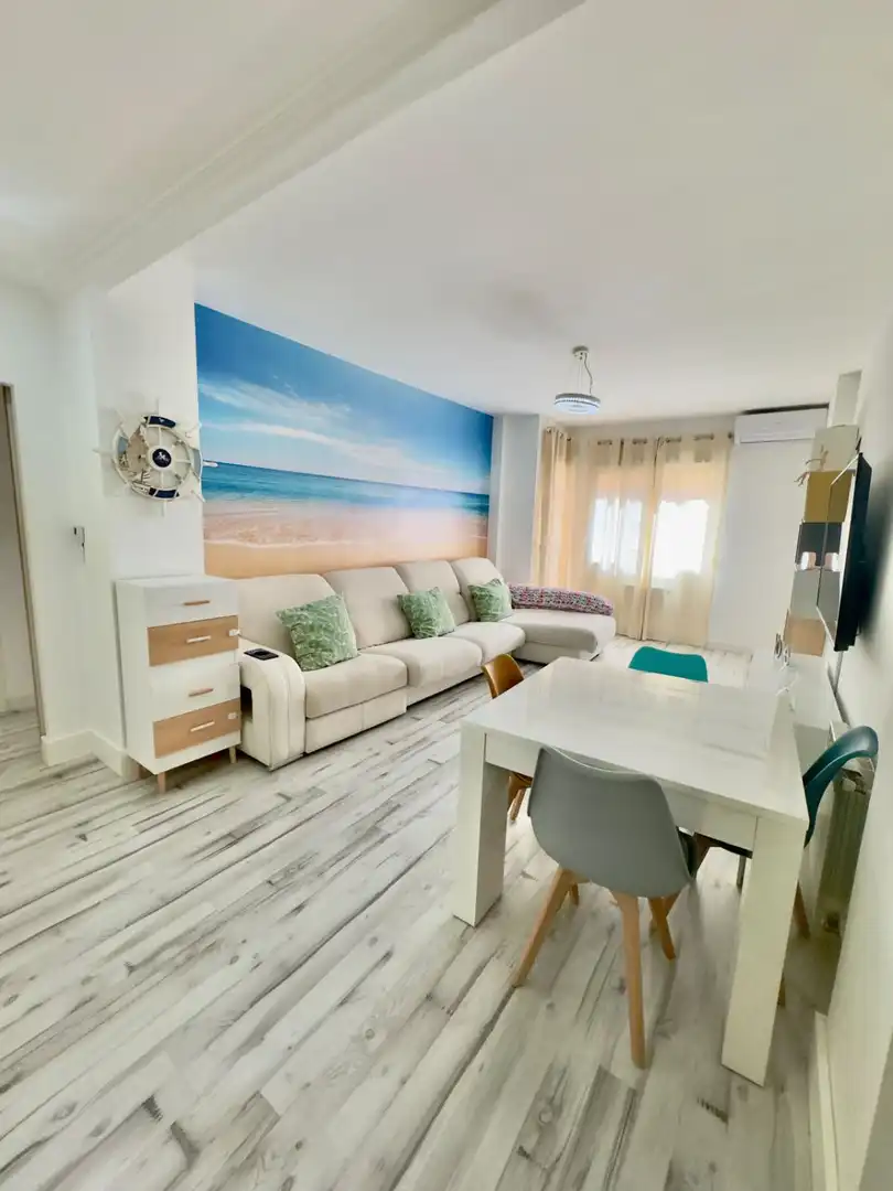 Sala de estar de Piso en venta en Valdepeñas con Aire acondicionado, Calefacción y Balcón