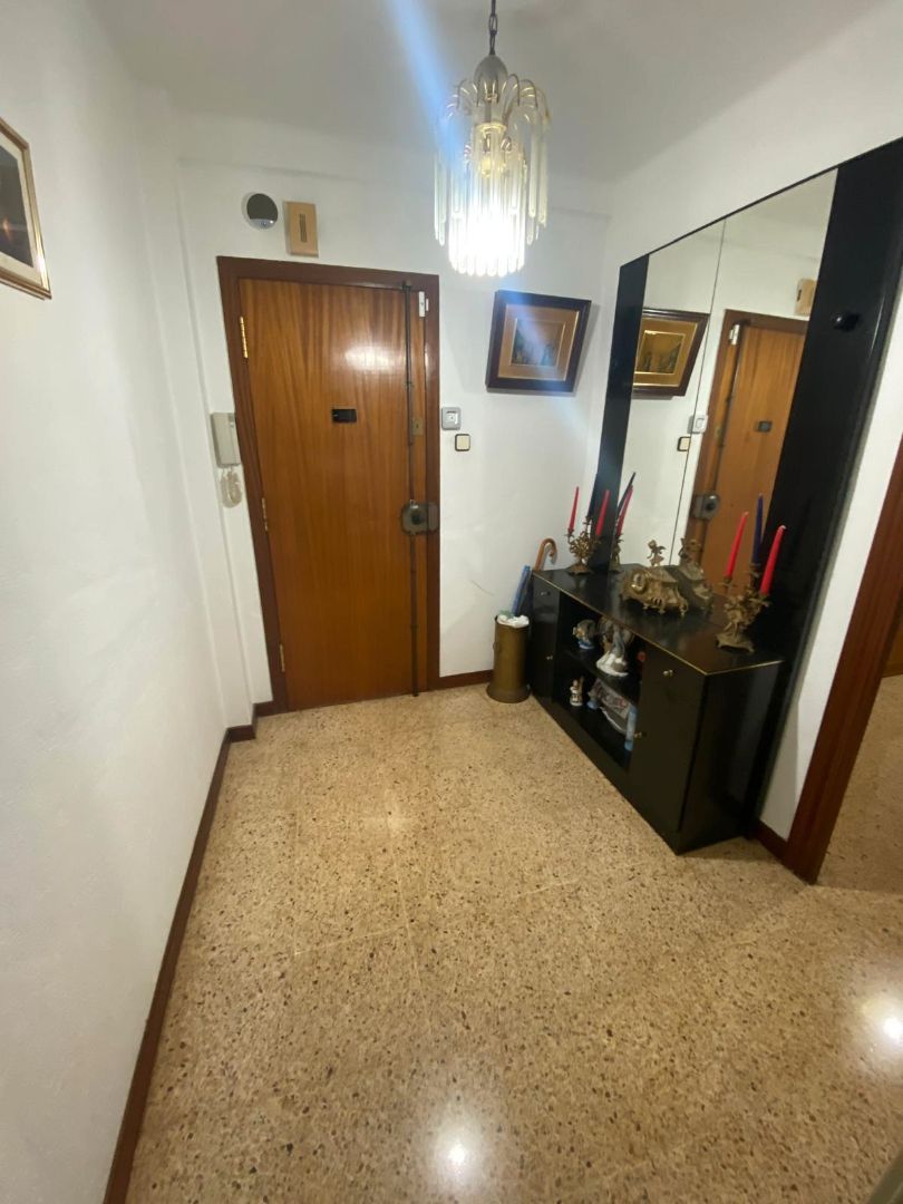 Flat for sale in  Barcelona Capital  with Heating, Furnished and Oven