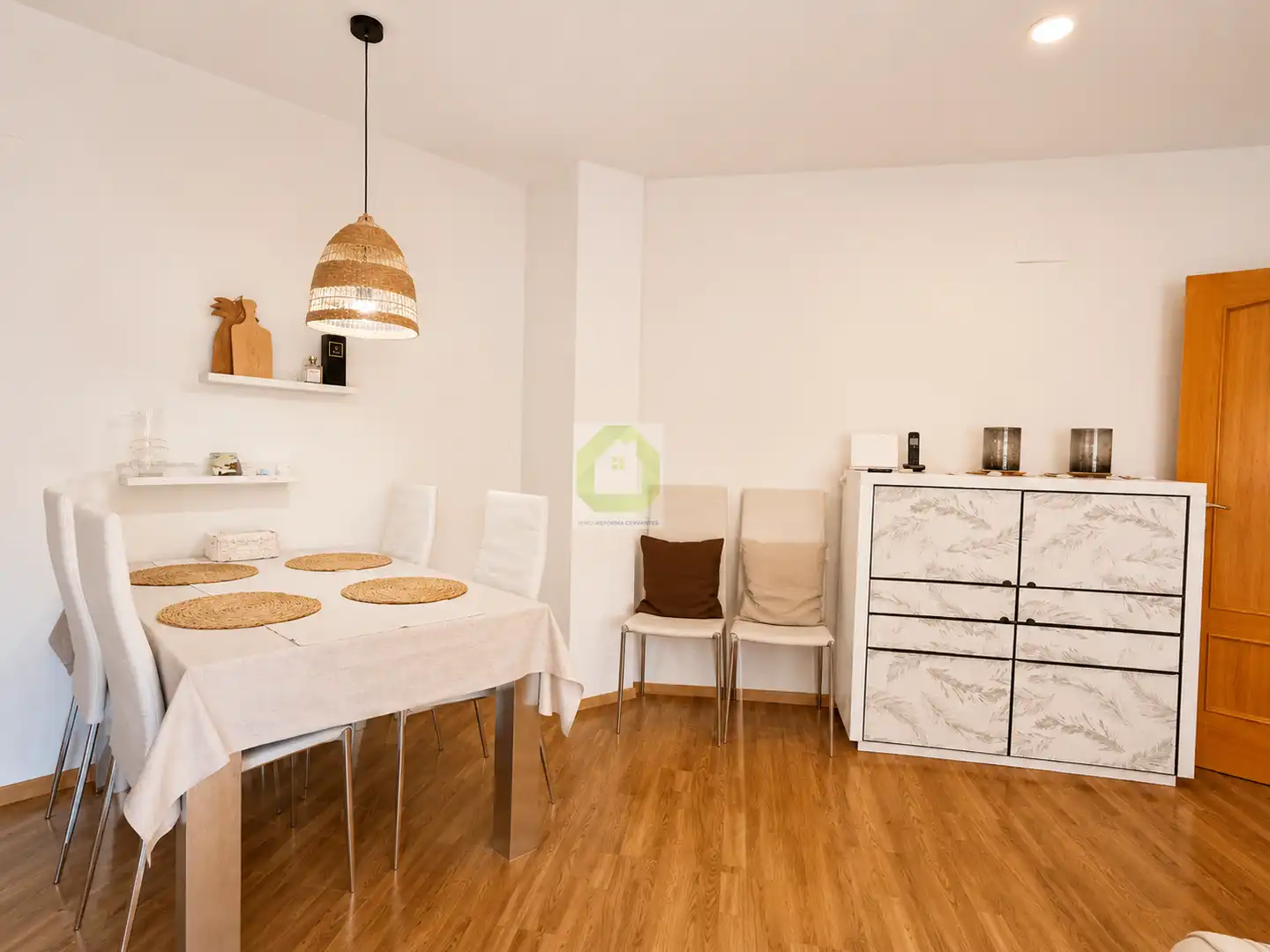 Esszimmer von Wohnung zur Miete in La Zubia mit Klimaanlage, Heizung und Möbliert