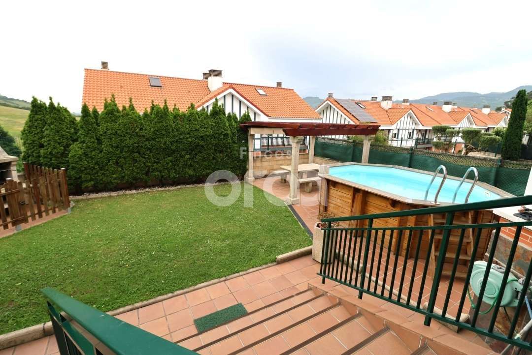 Garden of Single-family semi-detached for sale in Abanto y Ciérvana-Abanto Zierbena  with Heating, Private garden and Terrace