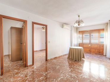Piso en venta en Calle de San Cecilio