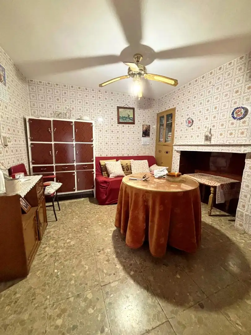 Sala d'estar de Casa o xalet en venda en Alamillo amb Balcó