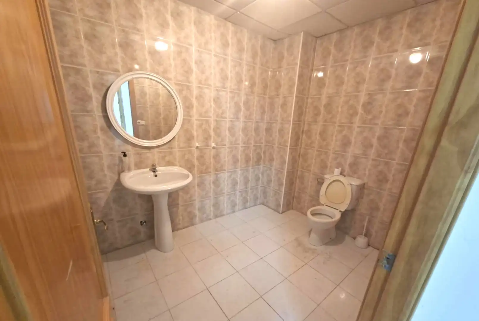 Baño de Nave industrial de alquiler en Sur