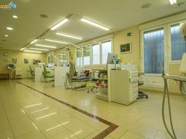 Office space with lift for sale in Avenida JUAN CARLOS I