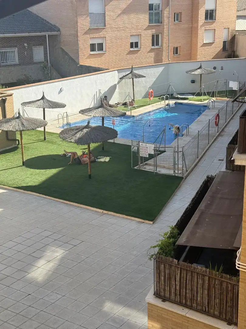 Piscina de Dúplex en venta en Alameda de la Sagra con Calefacción, Jardín privado y Trastero