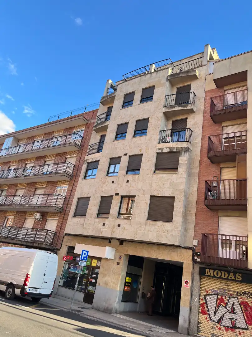 Vista exterior de Àtic de lloguer en Rollo - Puente Ladrillo