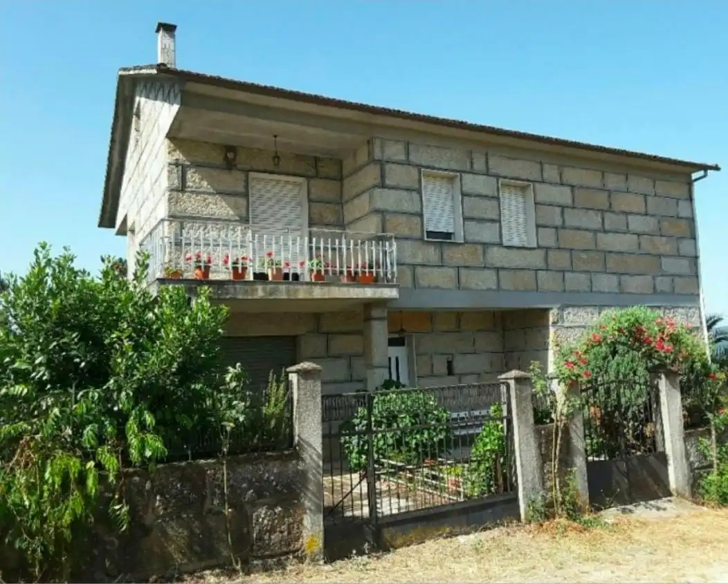 Houses for sale in Seixalbo CyC, Mariñamansa