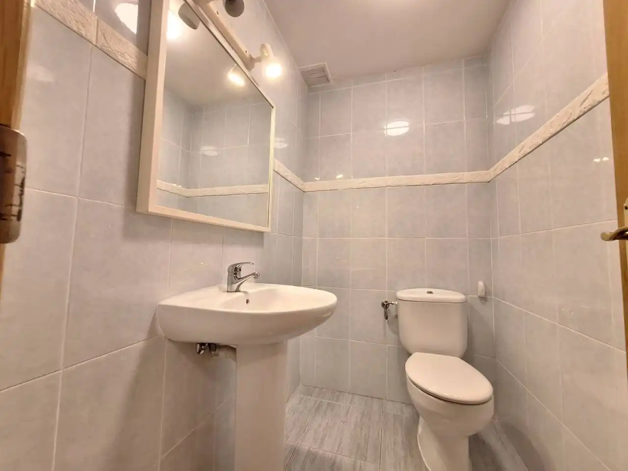 Bathroom of Flat for sale in Humanes de Madrid  with Heating
