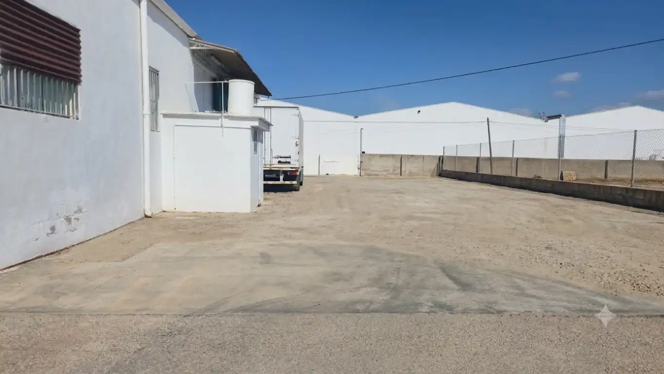 Nave industrial en venta en Avenida Llibertat d'Ensenyansa, imagen 7
