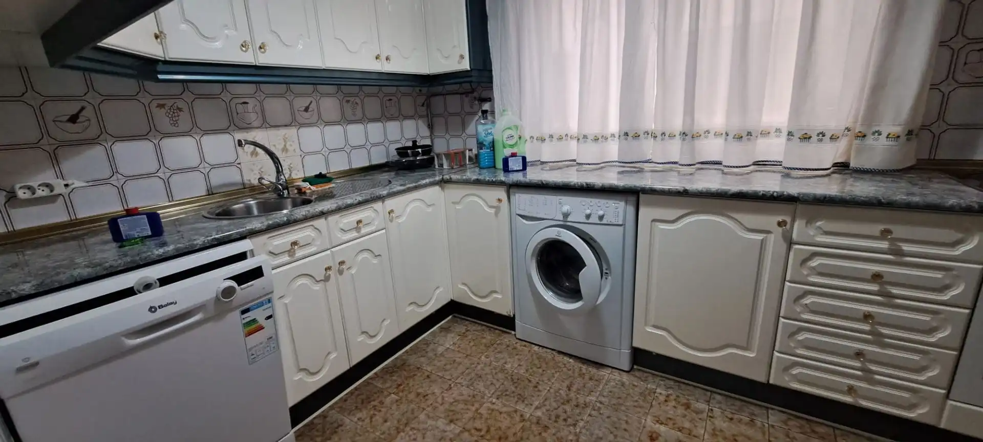 Habitació a Ávila, Ávila