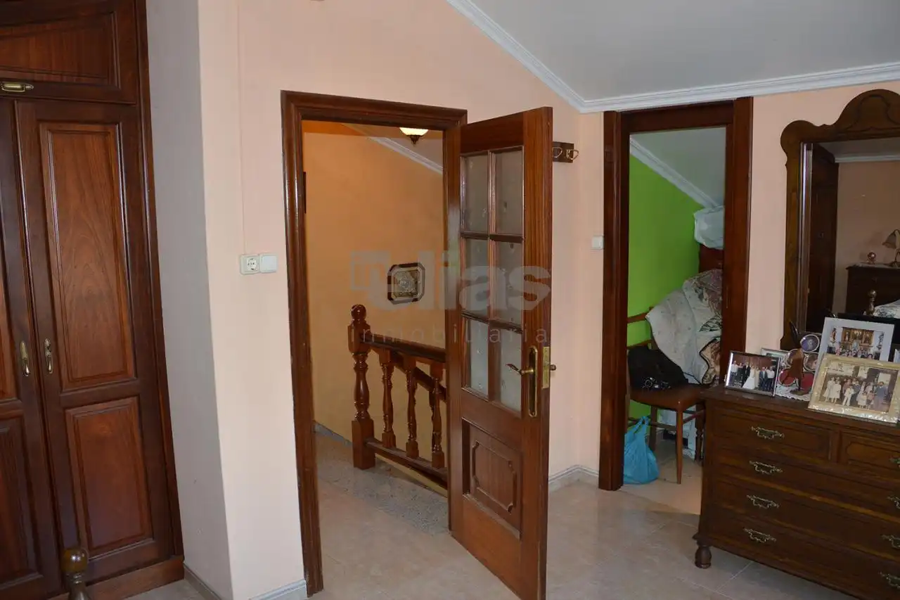 Casa o chalet en venta en Zas con Calefacción, Jardín privado y Amueblado