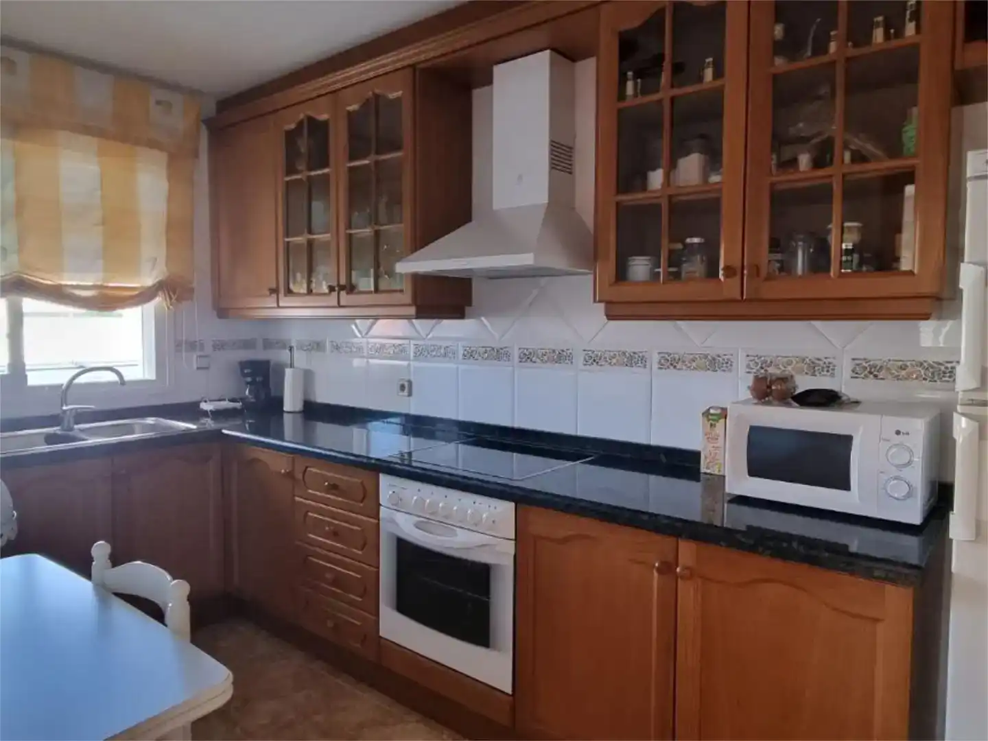 Cuina de Casa o xalet en venda en Peñíscola / Peníscola amb Aire condicionat i Piscina